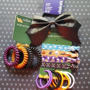 Claire's Halloween Bat Wing Hair Tie (with 2 Extra Packs of Hair Ties), All NWT!